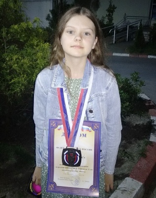 шашки Рубцова с медалаями 27 июня.jpg шашки Рубцова с медалаями 27 июня.jpg